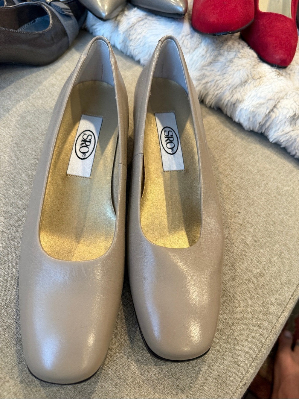 Women's Neutral Taupe Low Heel Pumps